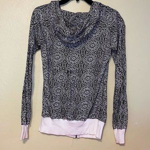 Maurice’s Full zip long sleeve shirt